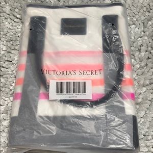 NWT “Sunkissed” Victoria Secret Tote Bag